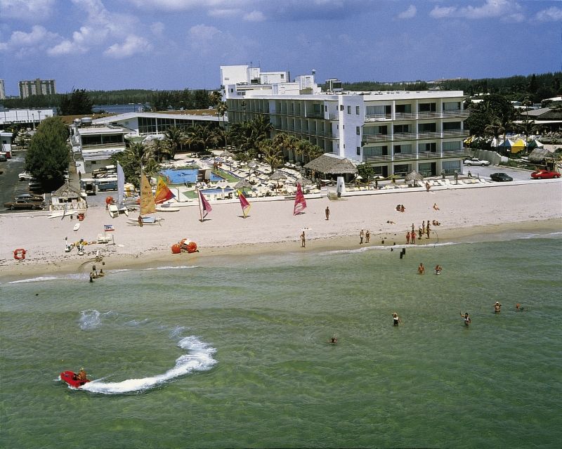 Thunderbird Beach Hotel Sunny Isles Beach Exteriör bild